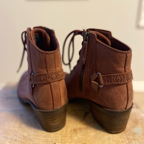Teva waterproof low heel booties - Picture 4 of 5